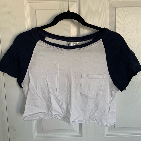 H&M, White and Navy Blue Cropped T-Shirt, Size: X Small - Picture 1 of 3